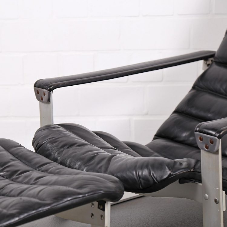 Ilmari Lappalainen Pulkka Asko Lounge Chair and Ottoman 2