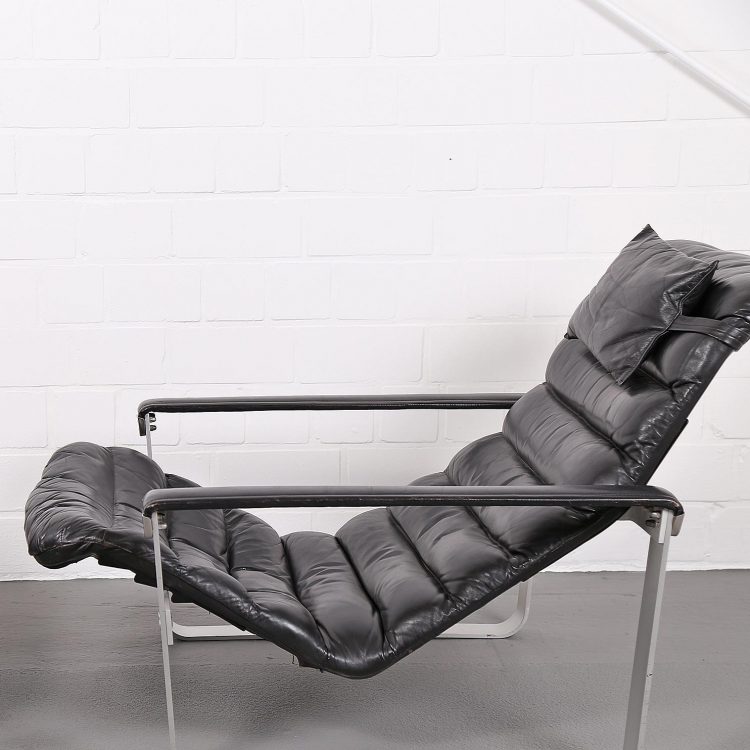 Ilmari Lappalainen Pulkka Asko Lounge Chair without Ottoman 1