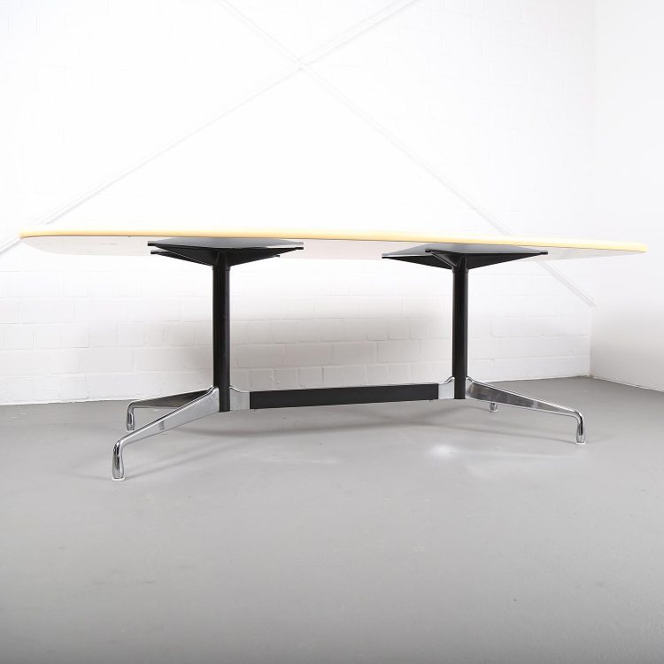 Segmented Table Konferenztisch Esstisch Ray & Charles Eames for Herman Miller/Vitra