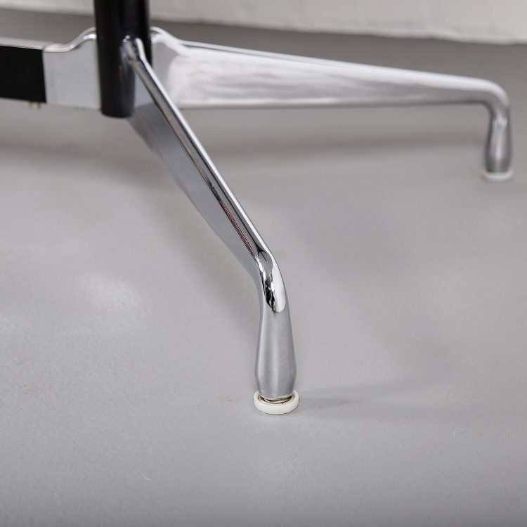 Segmented Table Konferenztisch Esstisch Ray & Charles Eames for Herman Miller/Vitra