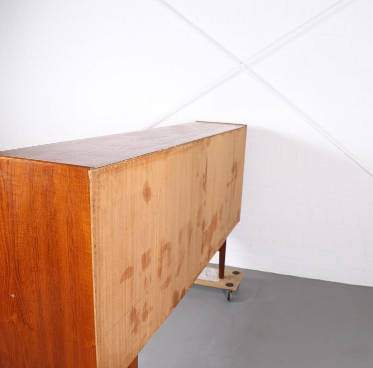 Danish Design Teak Sideboard Credenza gebraucht modern Midcentury Gunni Omann Geometrische Form