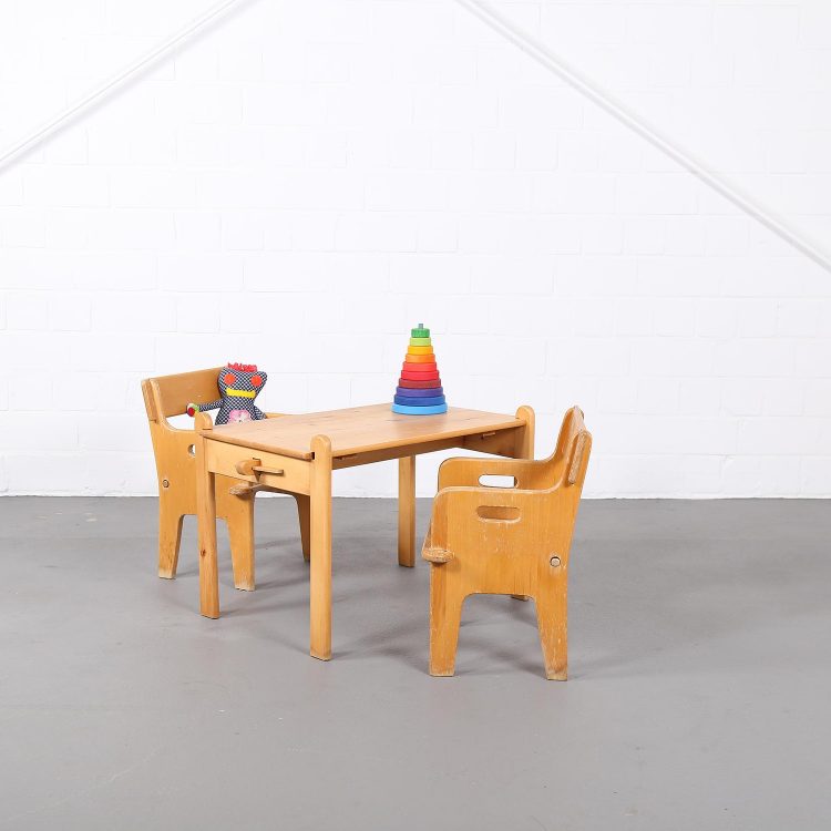 Set of two Peter's Chairs and Peter's Table Kinderstuhl Hans J. Wegner for Getema
