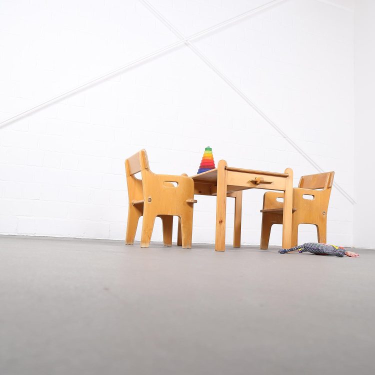 Set of two Peter's Chairs and Peter's Table Kinderstuhl Hans J. Wegner for Getema