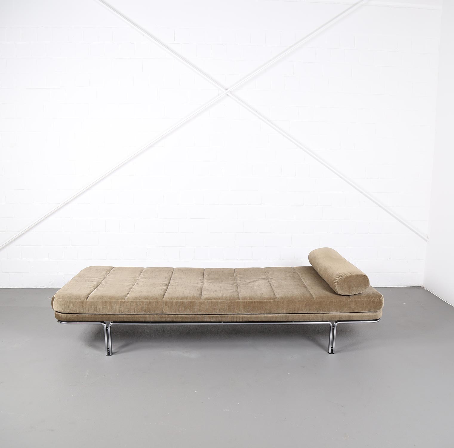Horst Brüning Daybed Liege Tagesbett für Kill International Vintage gebraucht Designklassiker Sofa Minimalistisch Bauhaus