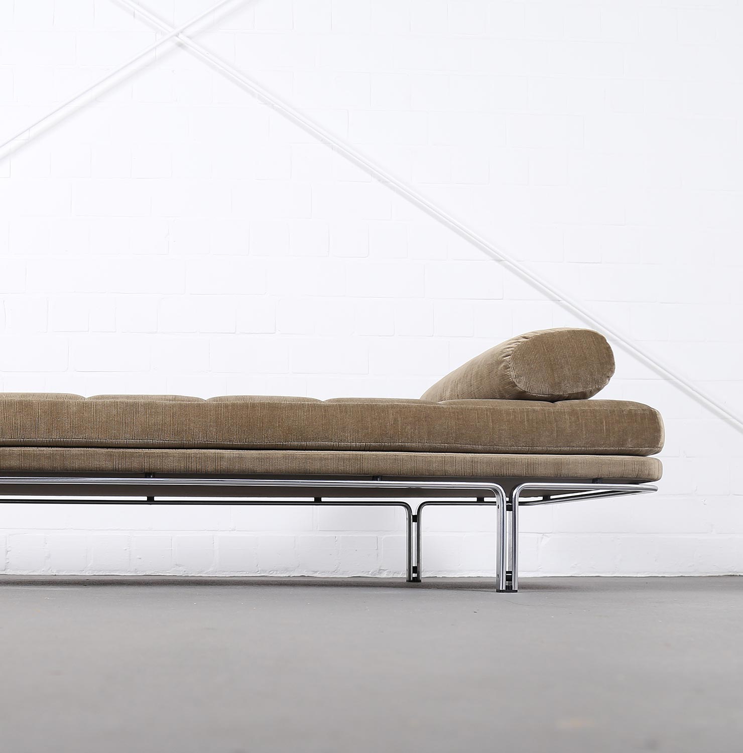 Horst Brüning Daybed Liege Tagesbett für Kill International Vintage gebraucht Designklassiker Sofa Minimalistisch Bauhaus