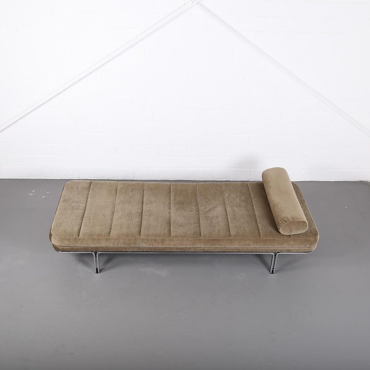 Daybed Modell 6915 Horst Brüning for Kill International