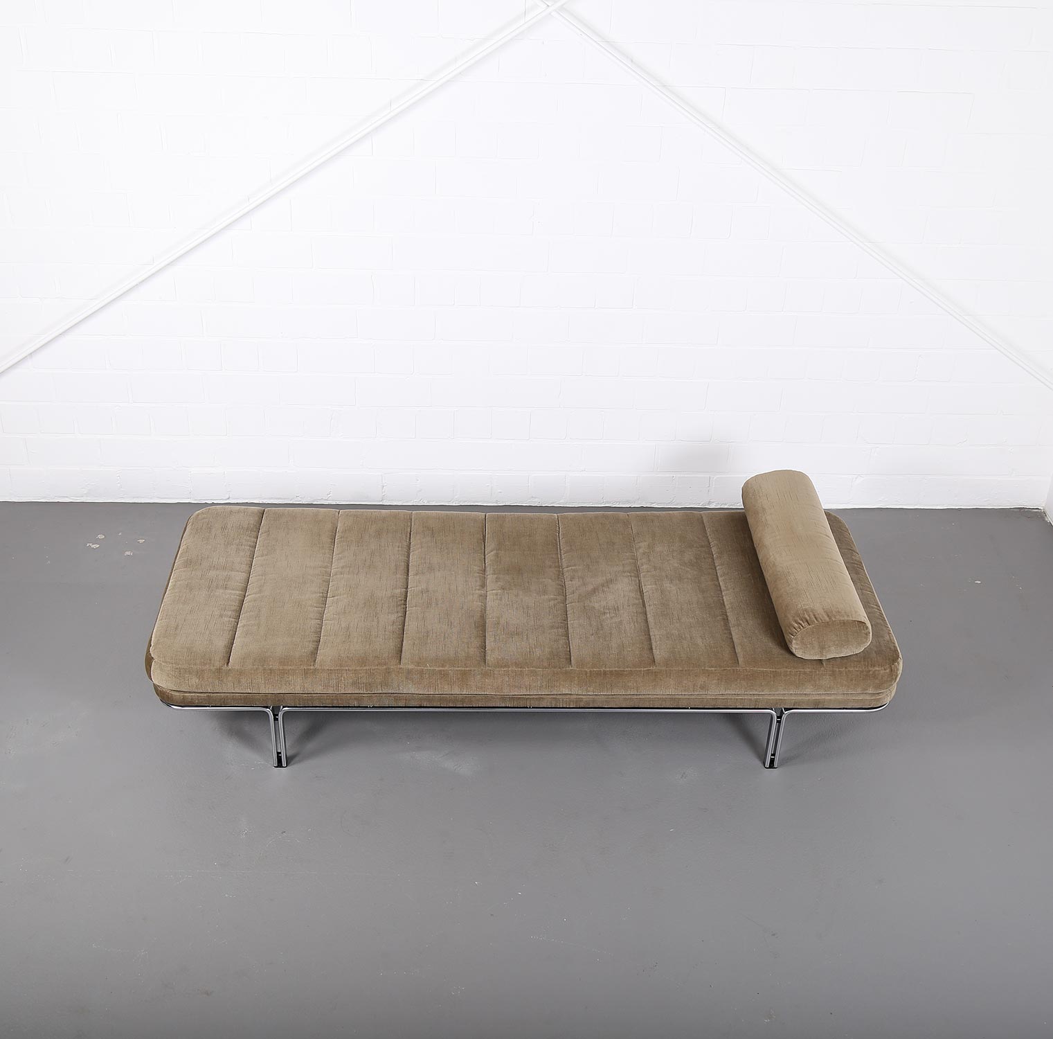 Horst Brüning Daybed Liege Tagesbett für Kill International Vintage gebraucht Designklassiker Sofa Minimalistisch Bauhaus