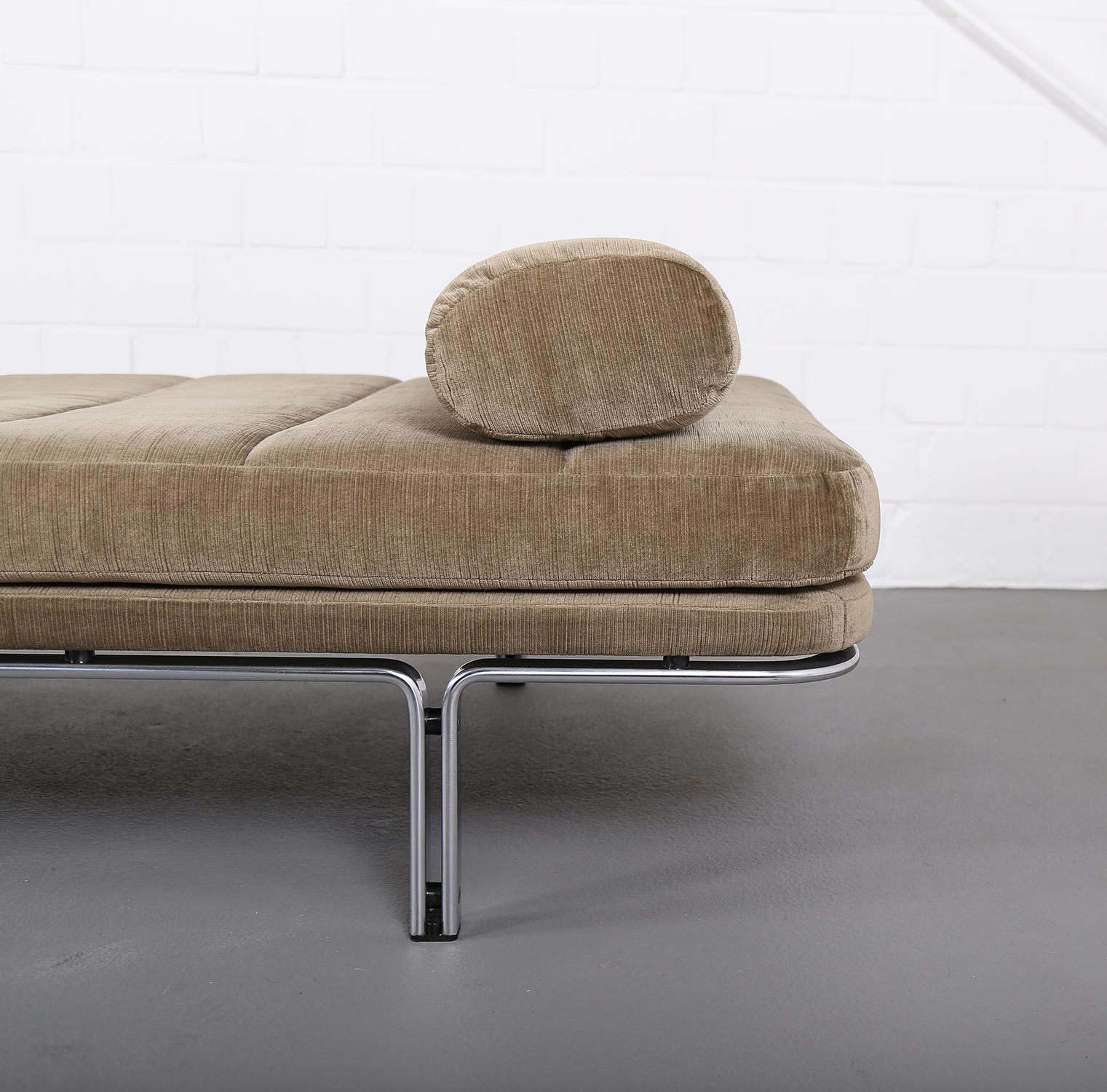 Horst Brüning Daybed Liege Tagesbett für Kill International Vintage gebraucht Designklassiker Sofa Minimalistisch Bauhaus