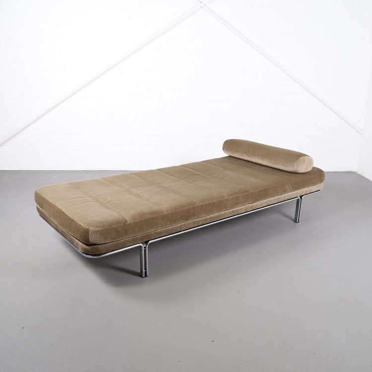Daybed Modell 6915 Horst Brüning for Kill International
