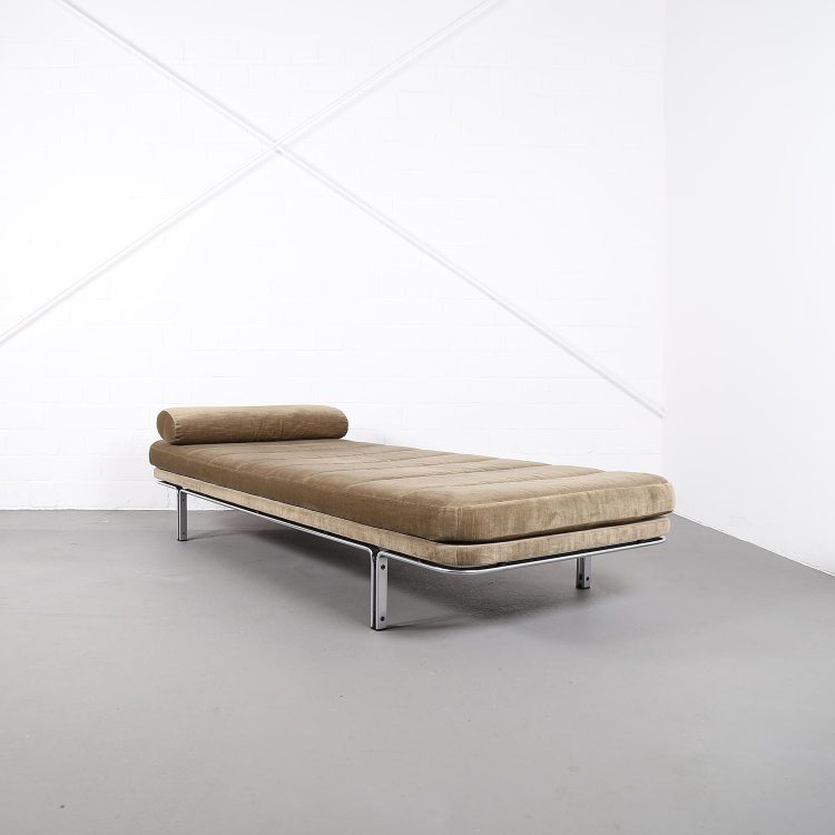 Daybed Modell 6915 Horst Brüning for Kill International