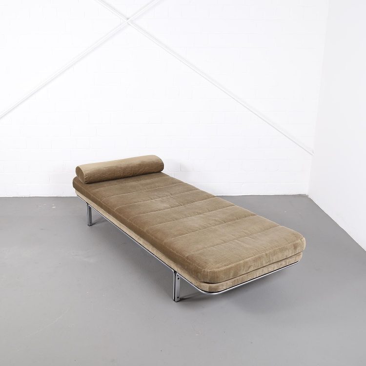 Daybed Modell 6915 Horst Brüning for Kill International
