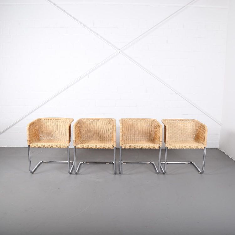 Bauhaus Chairs D43 Stahlrohr Freischwinger by Tecta Tubular Steel and Wicker