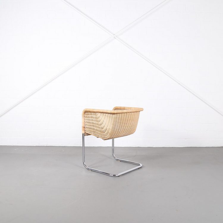 Bauhaus Chairs D43 Stahlrohr Freischwinger by Tecta Tubular Steel and Wicker