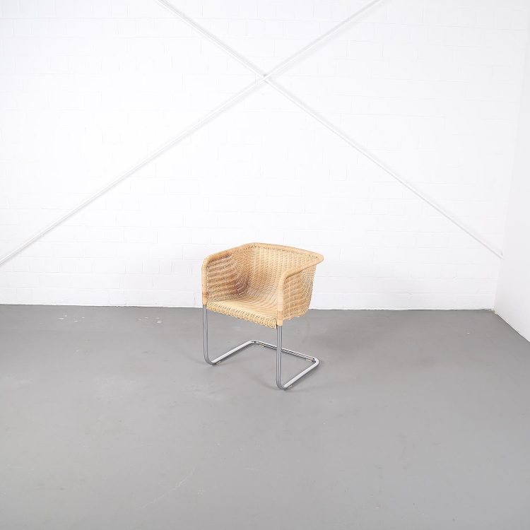 Bauhaus Chairs D43 Stahlrohr Freischwinger by Tecta Tubular Steel and Wicker