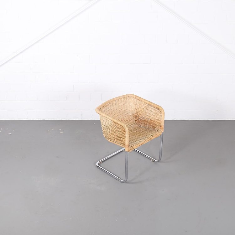 Bauhaus Chairs D43 Stahlrohr Freischwinger by Tecta Tubular Steel and Wicker