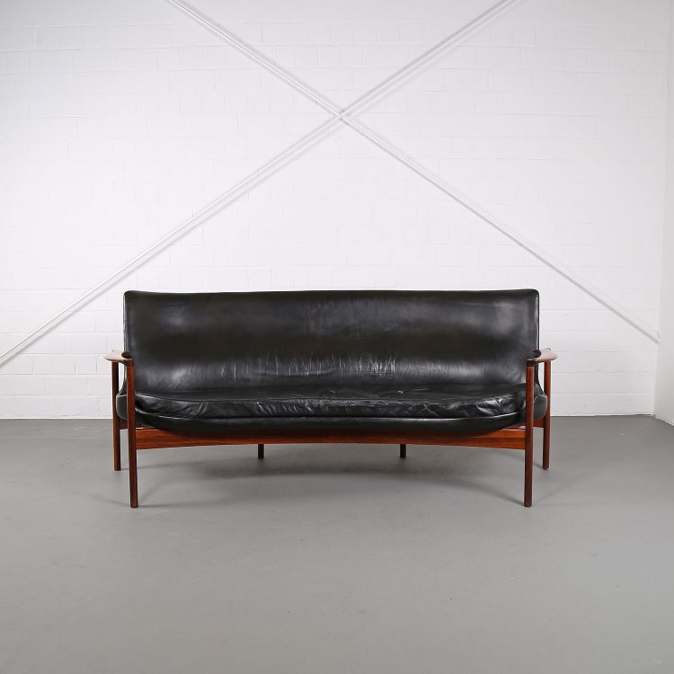 Rare Leather Sofa Ib Kofod-Larsen for Larsen & Christensen (attr.)