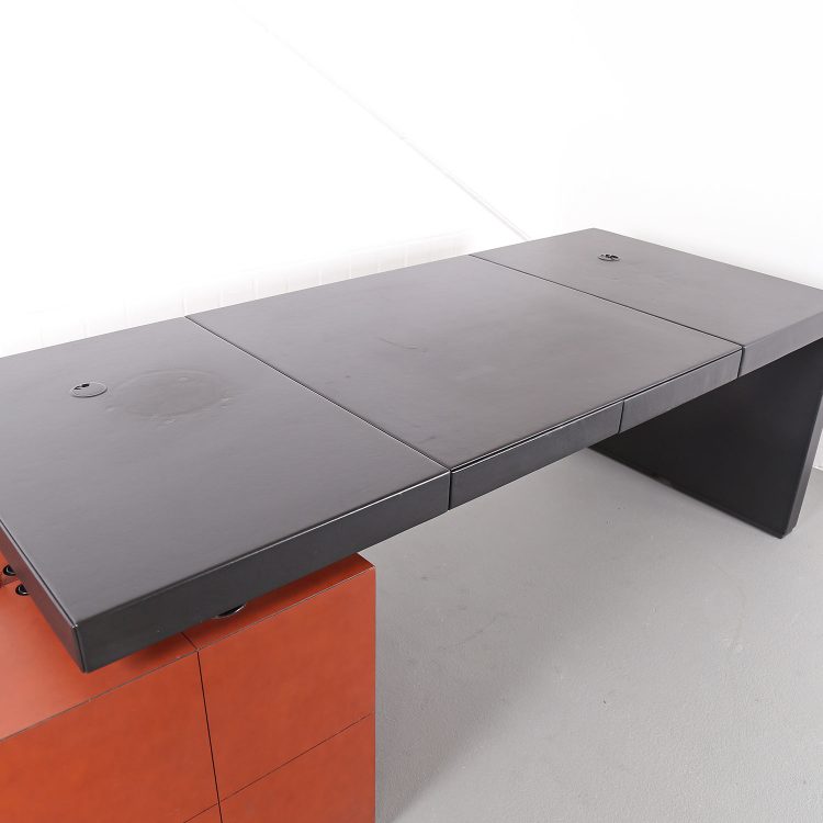 Leather Office Desk C.E.O. Cube Lella & Massimo Vignelli for Poltrona Frau