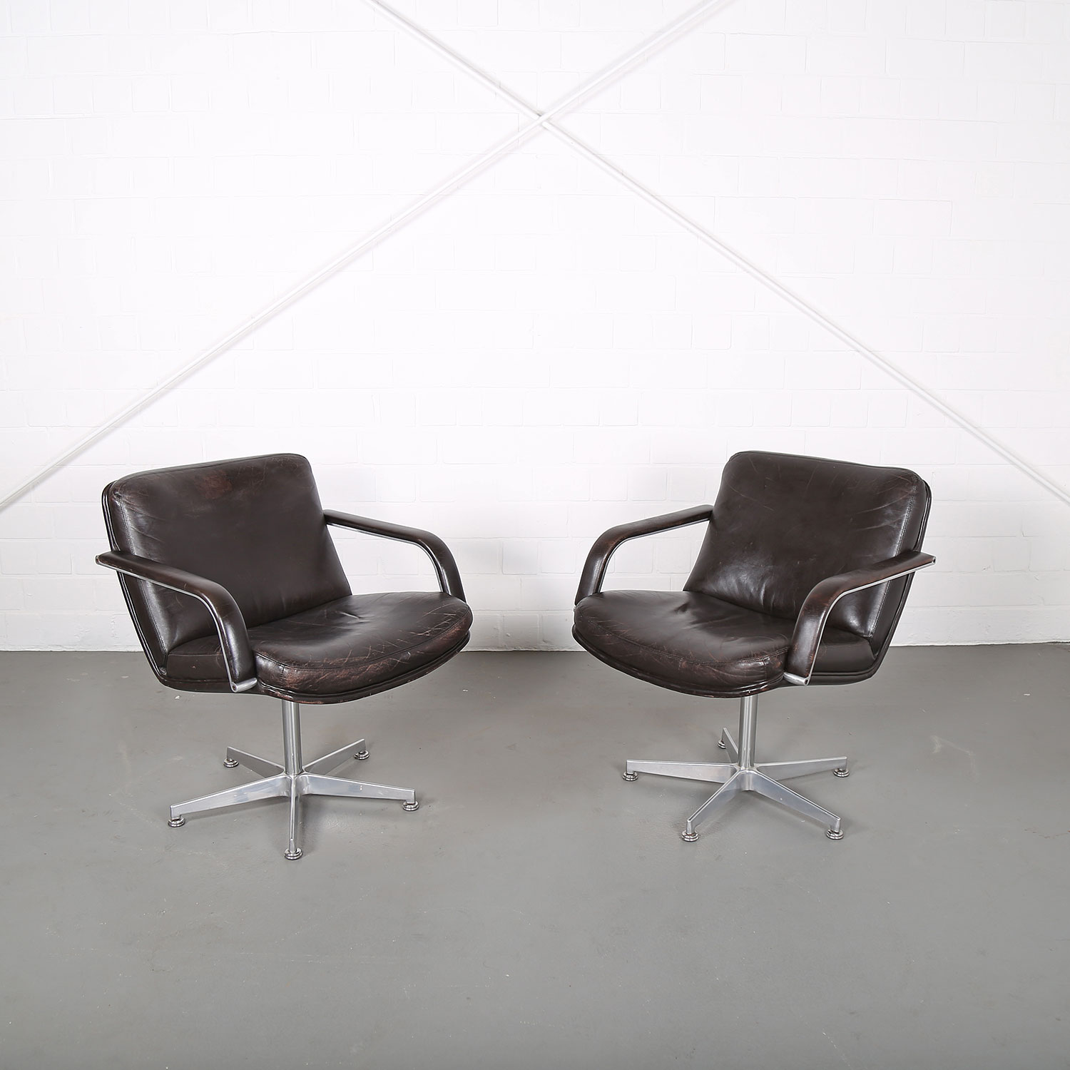 Artifort Chair Harcourt Mid Century MOdern Design 70s