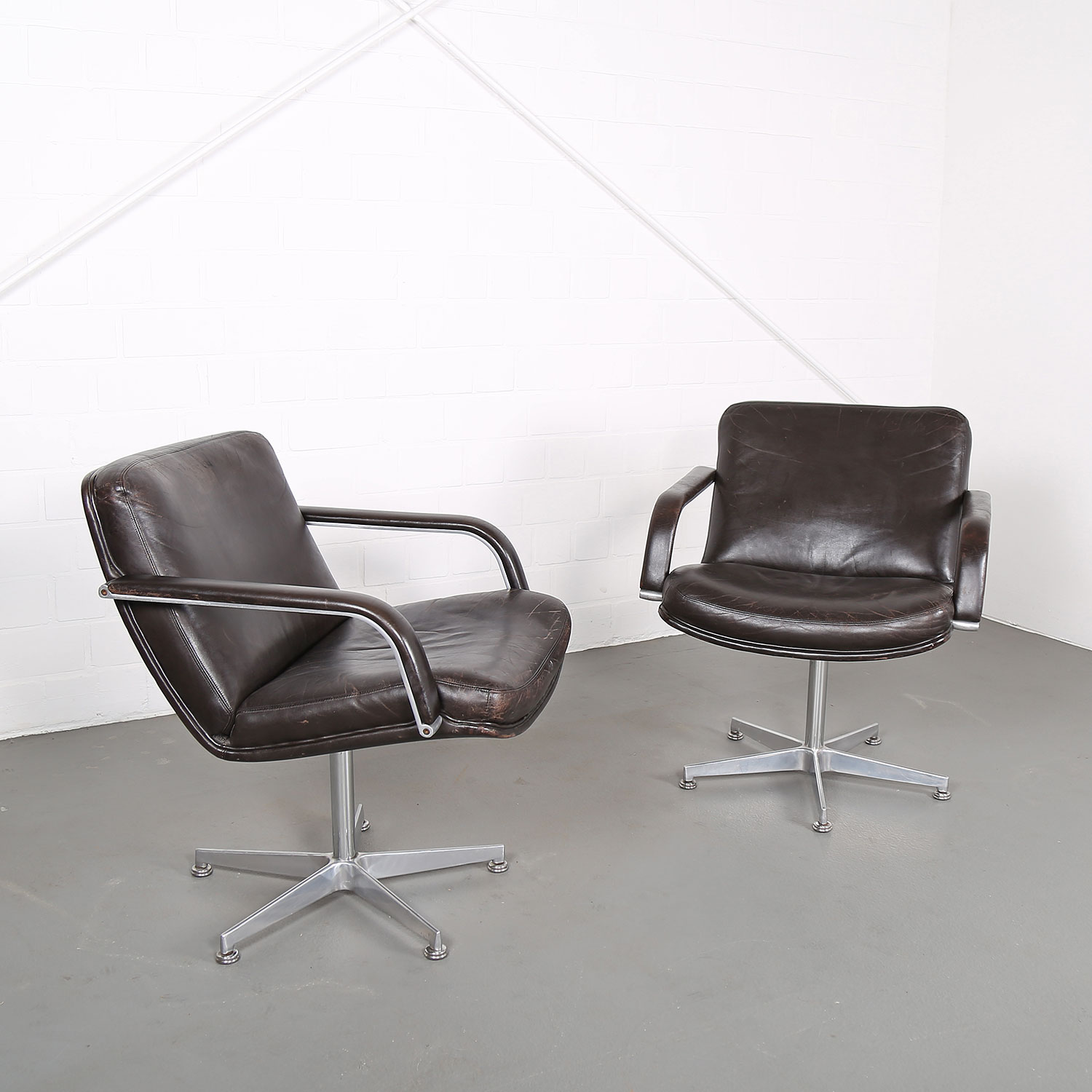 Artifort Chair Harcourt Mid Century MOdern Design 70s