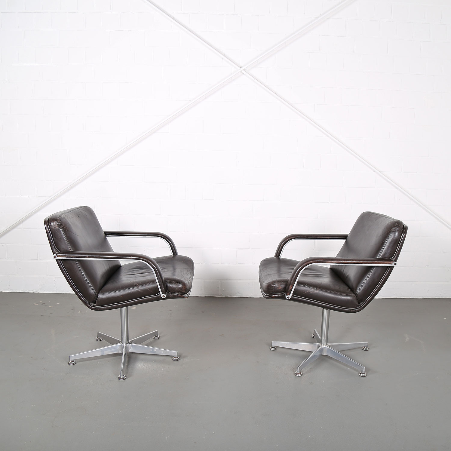 Artifort Chair Harcourt Mid Century MOdern Design 70s