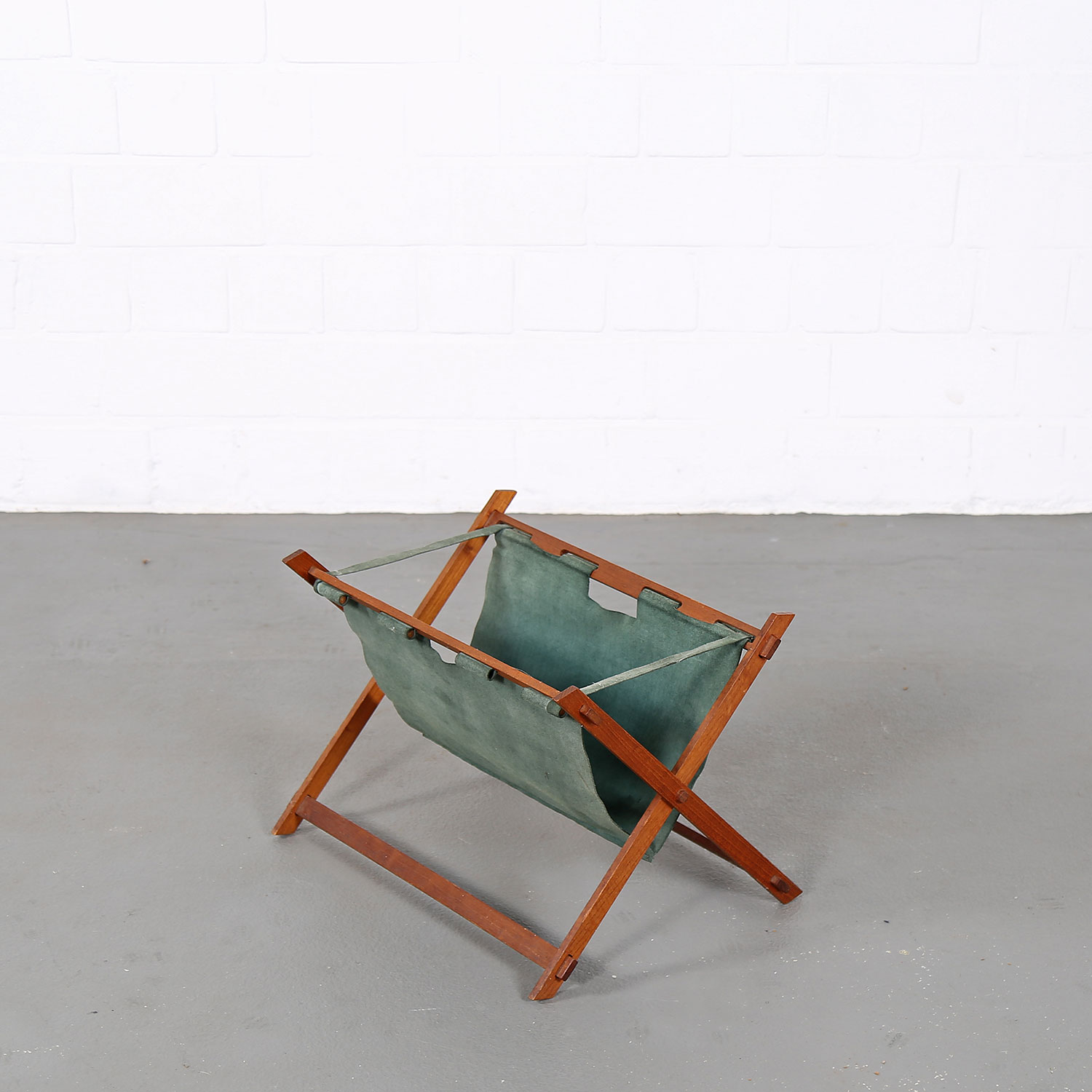 Danish Design Magazine Rack Zeitschriftenständer 60s Teak Suede Wildleder