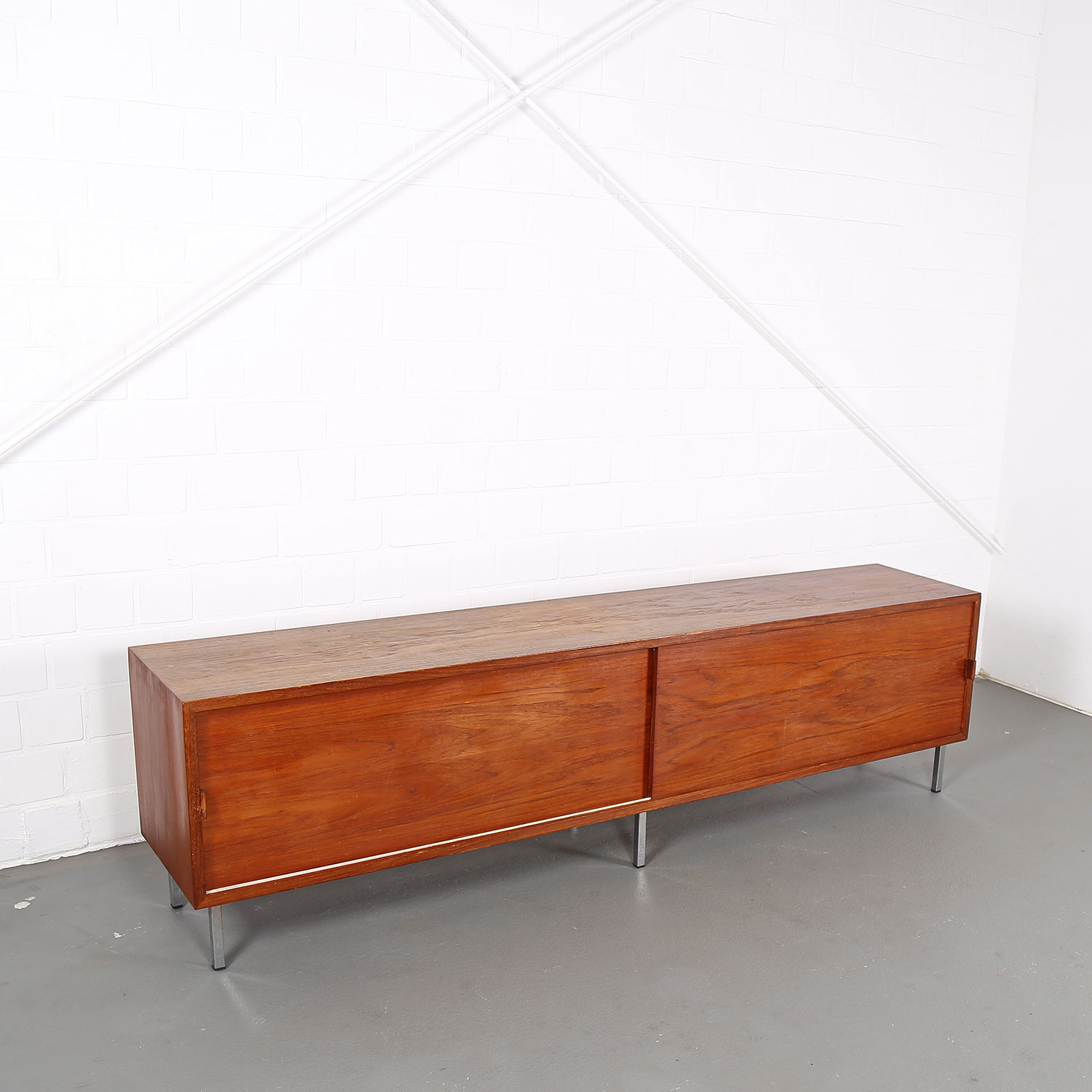 Floating Sideboard Wall Mounted Credenza Helmut Magg Deutsche Werkstätten 50s Design Teak Knoll Florence Leather Dorr Handles