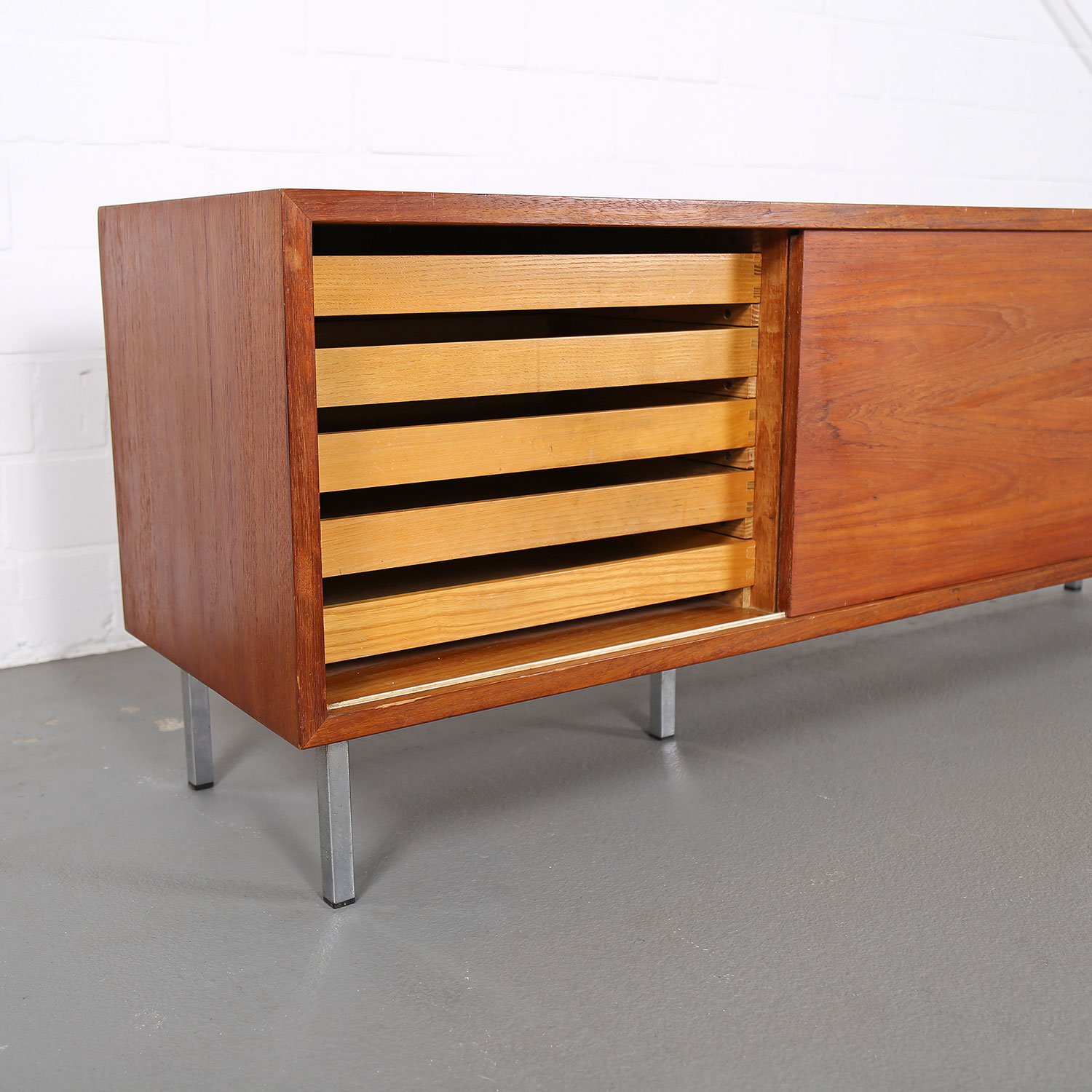 Floating Sideboard Wall Mounted Credenza Helmut Magg Deutsche Werkstätten 50s Design Teak Knoll Florence Leather Dorr Handles