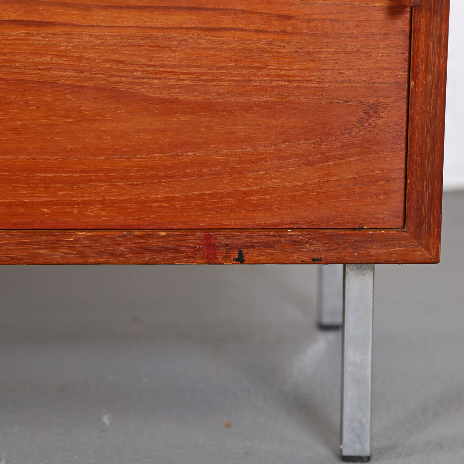 Floating Sideboard Wall Mounted Credenza Helmut Magg Deutsche Werkstätten 50s Design Teak Knoll Florence Leather Dorr Handles