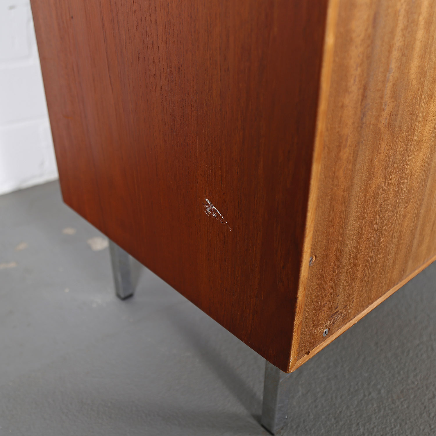 Floating Sideboard Wall Mounted Credenza Helmut Magg Deutsche Werkstätten 50s Design Teak Knoll Florence Leather Dorr Handles