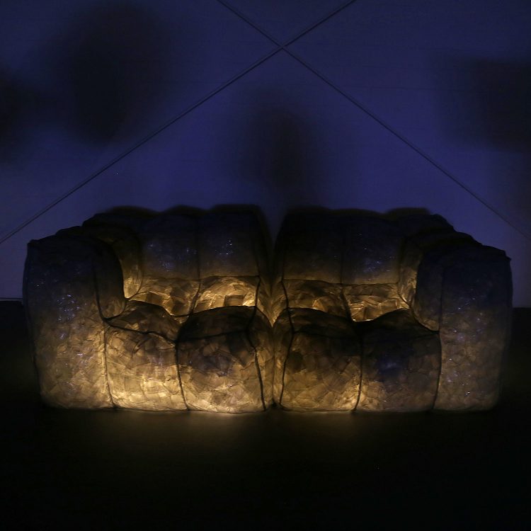 Meritalia_Via_Lattea_design_Mario_Bellini_Lightened_Sofa_Italy_Luxus_Couch_outdoor