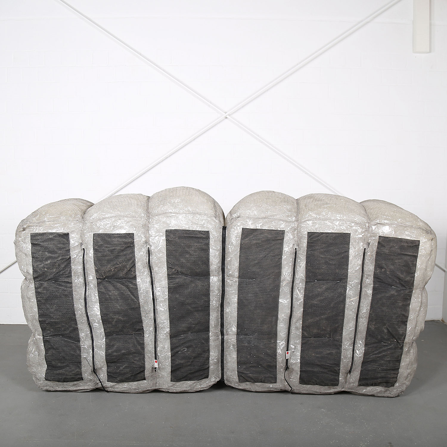 Meritalia_Via_Lattea_design_Mario_Bellini_Lightened_Sofa_Italy_Luxus_Couch_outdoor