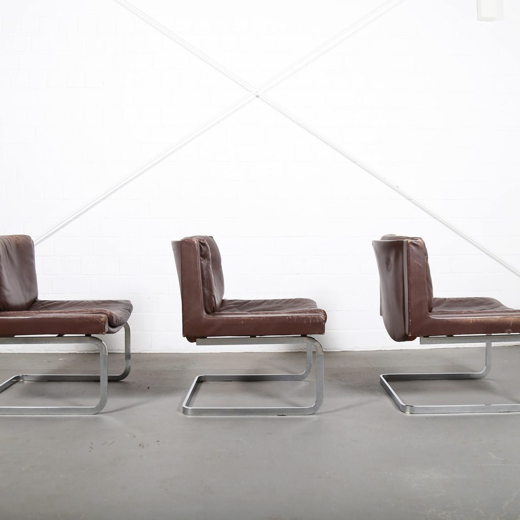 Set of 2 De Sede RH 201 Robert Haussmann Design Executive Lounge Chairs