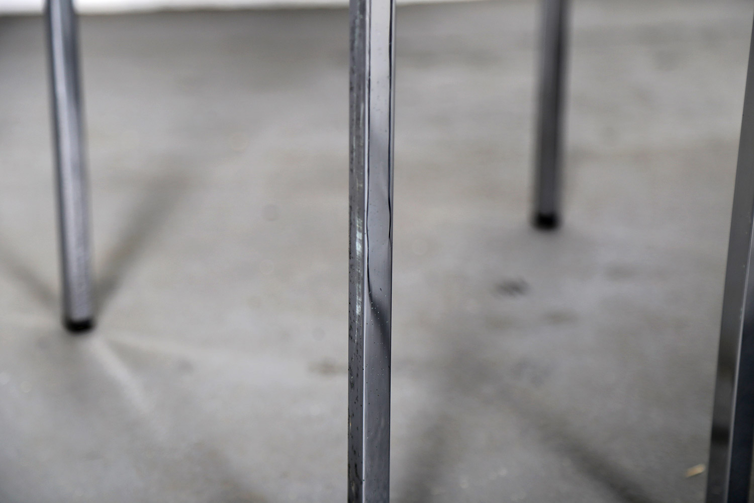 Haussmann Nesting Tables Swiss Design Swiss Form Luxus 1960 white chrome