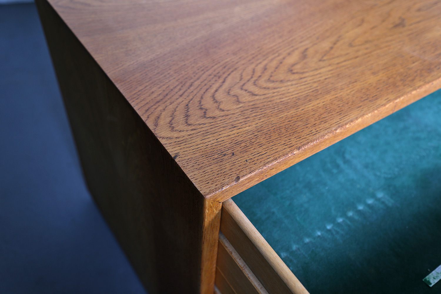 Midcentury Danish Modern RY-100 Wall shelving system Hans J. Wegner für Møbler 60s