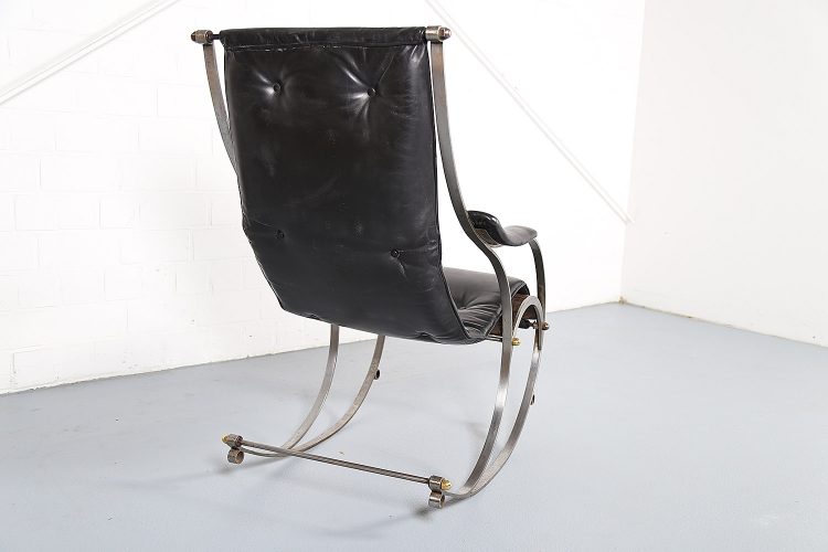 Rocking_Chair_Peter_Cooper_RW_Winfield_1851_Designklassiker_gebraucht_Vintage_Schaukelstuhl_Retro_Leder Tatoo