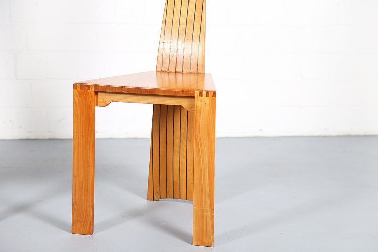 Pearl Dot chairs, Robert Williams, islington Cherry, Vintage Design, Plank Chair