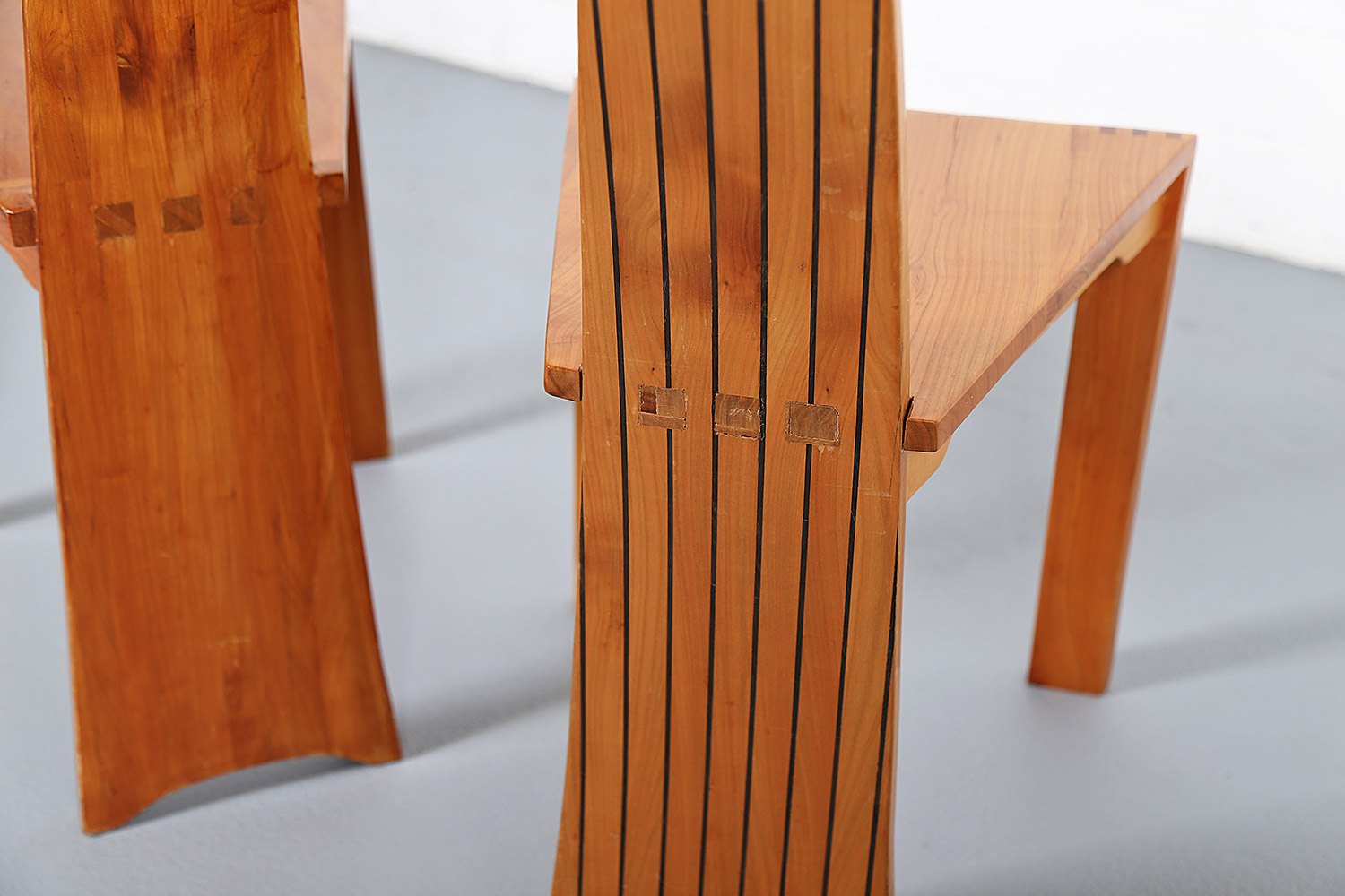 Pearl Dot chairs, Robert Williams, islington Cherry, Vintage Design, Plank Chair