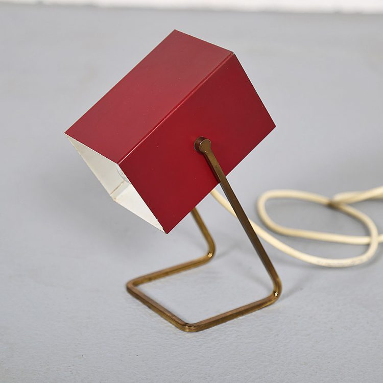 Kaiser Leuchten Model 45097 Cube Table Lamp wine red B