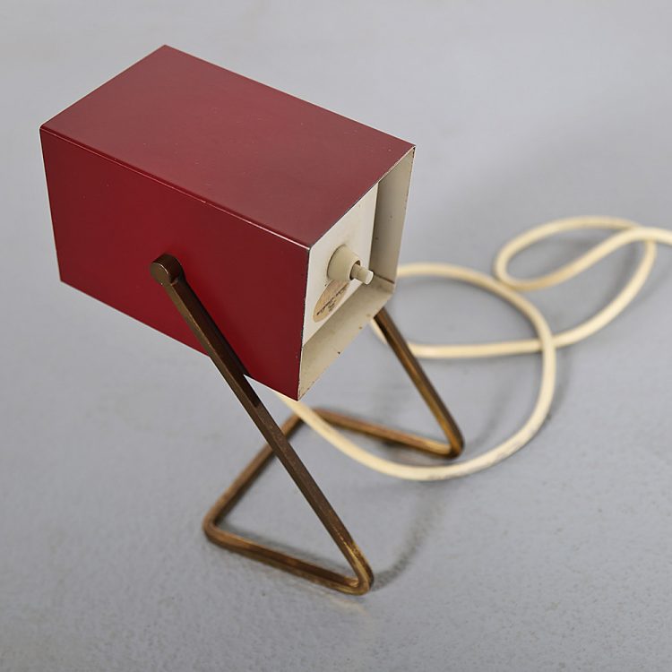 Kaiser Leuchten Model 45097 Cube Table Lamp wine red B