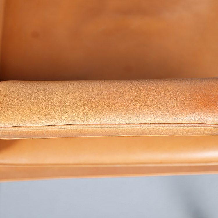 Set of 6 De Sede RH 305 Dining Chairs Design by Robert Haussmann in Cognac Leather