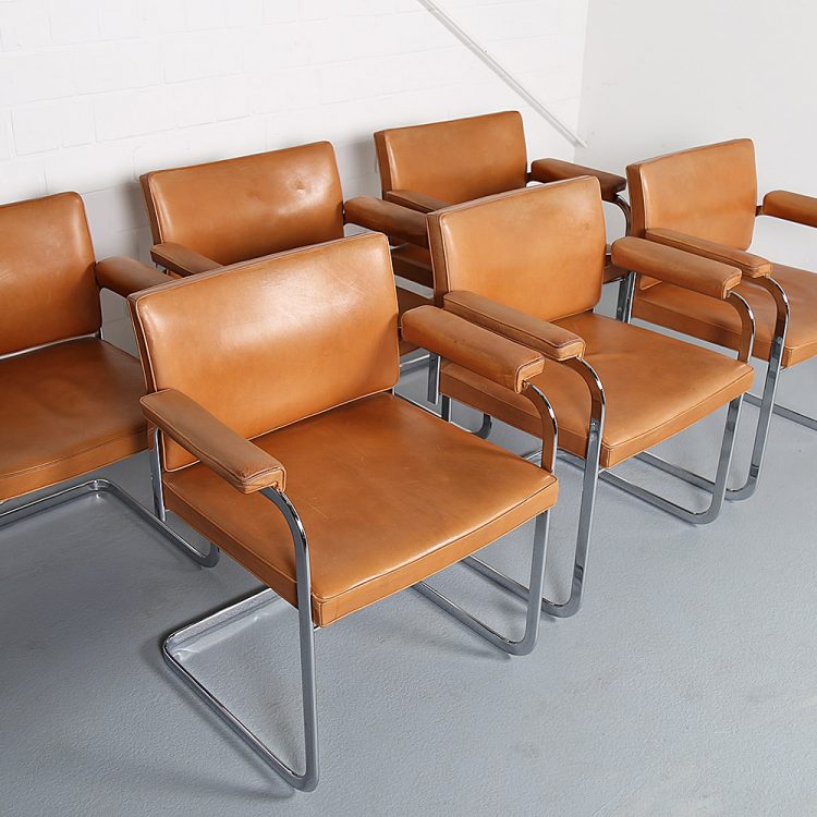 Set of 6 De Sede RH 305 Dining Chairs Design by Robert Haussmann in Cognac Leather