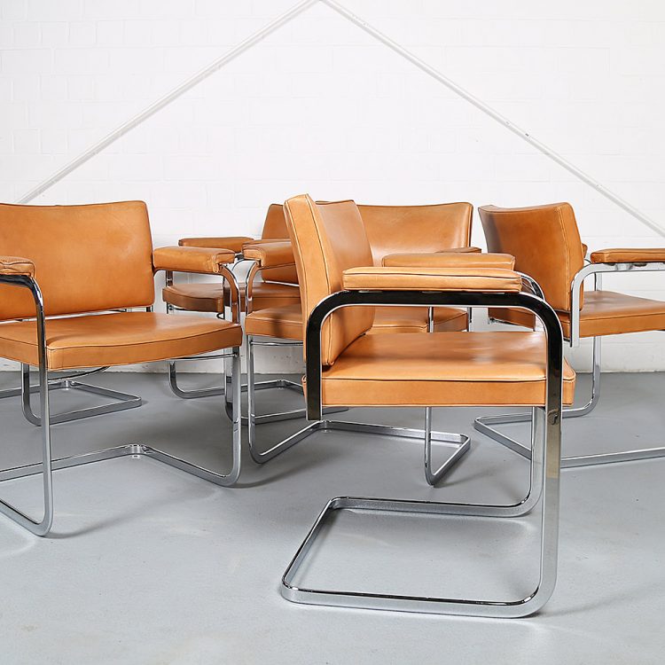 Set of 6 De Sede RH 305 Dining Chairs Design by Robert Haussmann in Cognac Leather