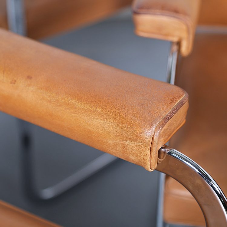 Set of 6 De Sede RH 305 Dining Chairs Design by Robert Haussmann in Cognac Leather