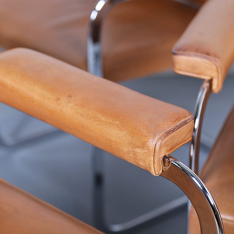 Set of 6 De Sede RH 305 Dining Chairs Design by Robert Haussmann in Cognac Leather