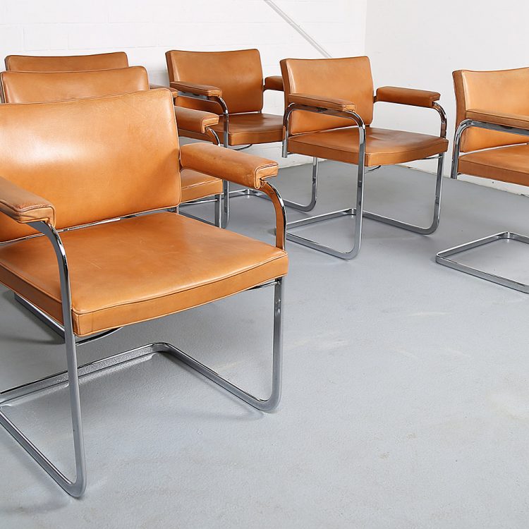 Set of 6 De Sede RH 305 Dining Chairs Design by Robert Haussmann in Cognac Leather