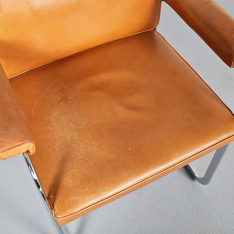 Set of 6 De Sede RH 305 Dining Chairs Design by Robert Haussmann in Cognac Leather