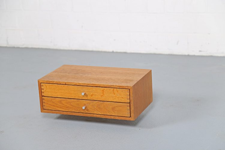 Modell 128 Wandkonsole Kai Kristianen Aksel Kjersgaard Danish Design