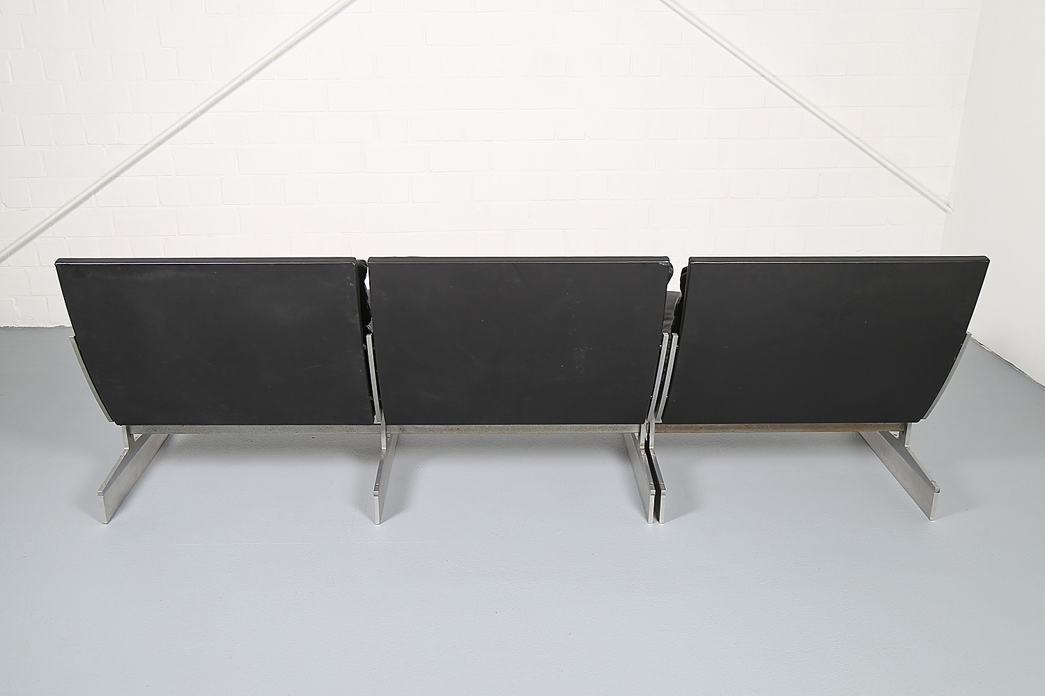 Klassisches Echtleder-Sofa Modell BO-562 entworfen von Preben Fabricius und Jorgen Kastholm für Bo-Ex, hochwertiges dänisches Design-Möbelstück.