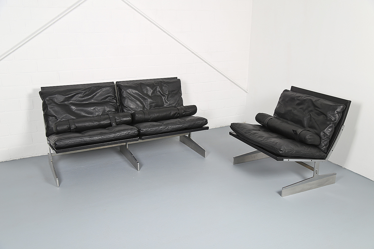 Klassisches Echtleder-Sofa Modell BO-562 entworfen von Preben Fabricius und Jorgen Kastholm für Bo-Ex, hochwertiges dänisches Design-Möbelstück.