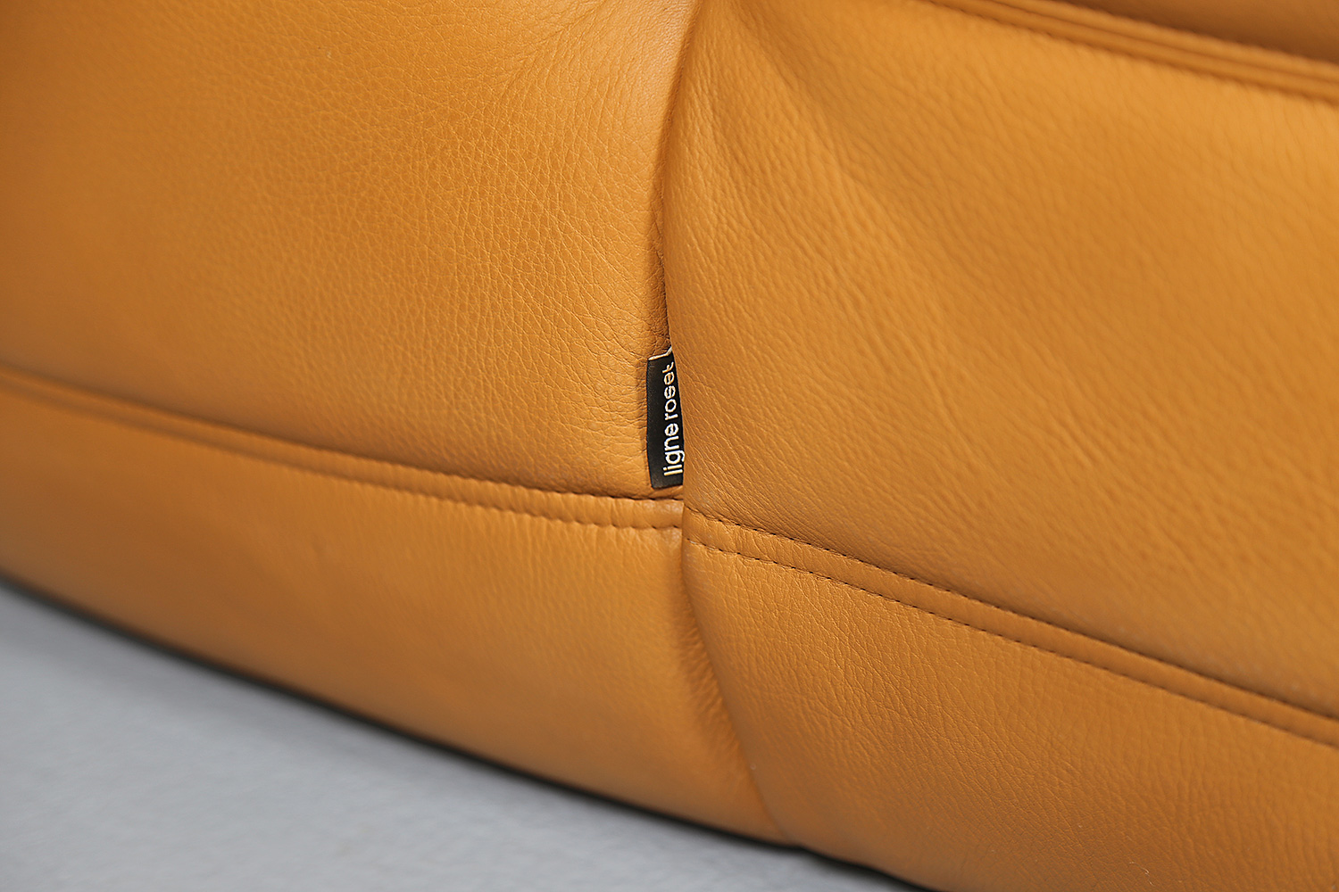 Ligne Roset Togo Leder Cognac, gebrauchtes Design-Sofa, Michel Ducaroy Klassiker, Vintage Togo Sofa Original.